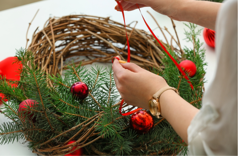 Someone making a wreath.png