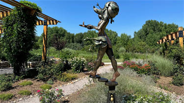 Jodie Bliss, Forward Motion